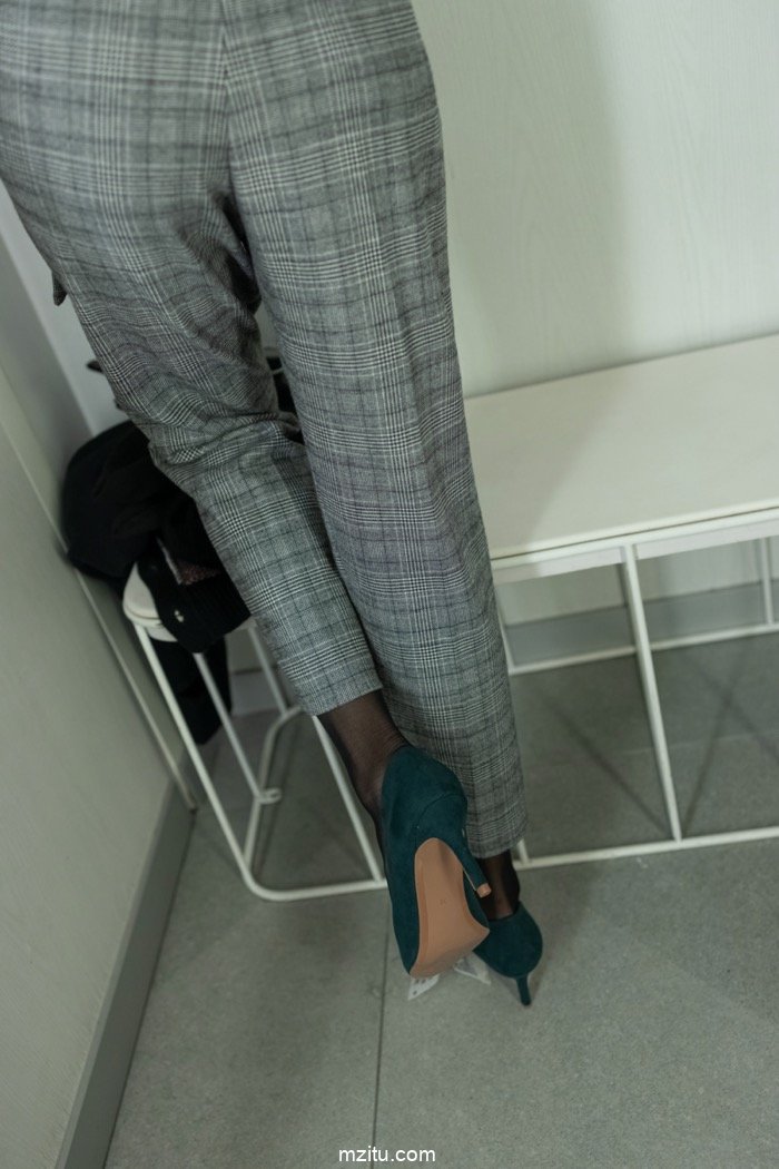 美女你要去何处？商场三楼优衣库(31)