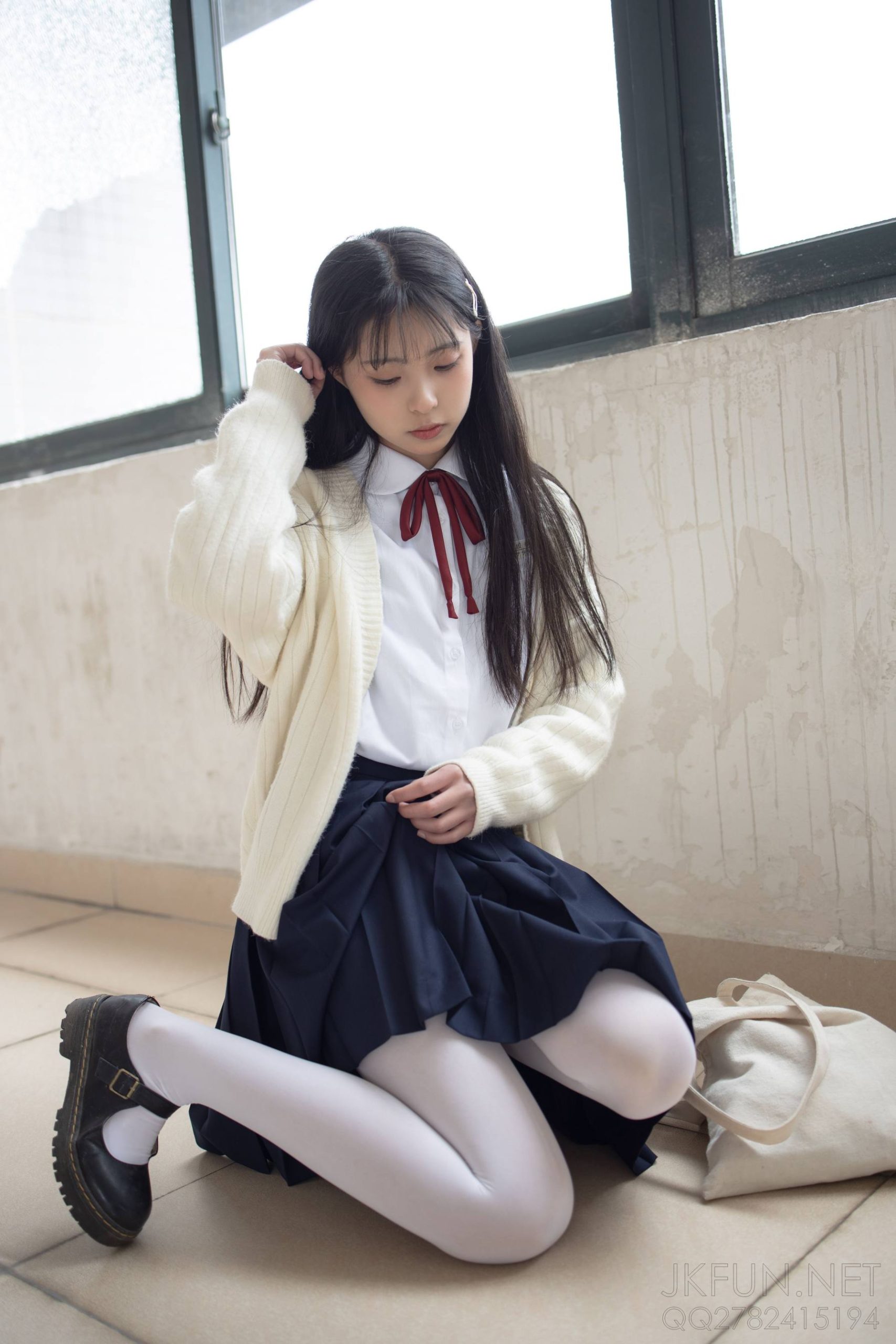 图片[3]-甜美可人的白丝姑娘【127P】20011-好看哟