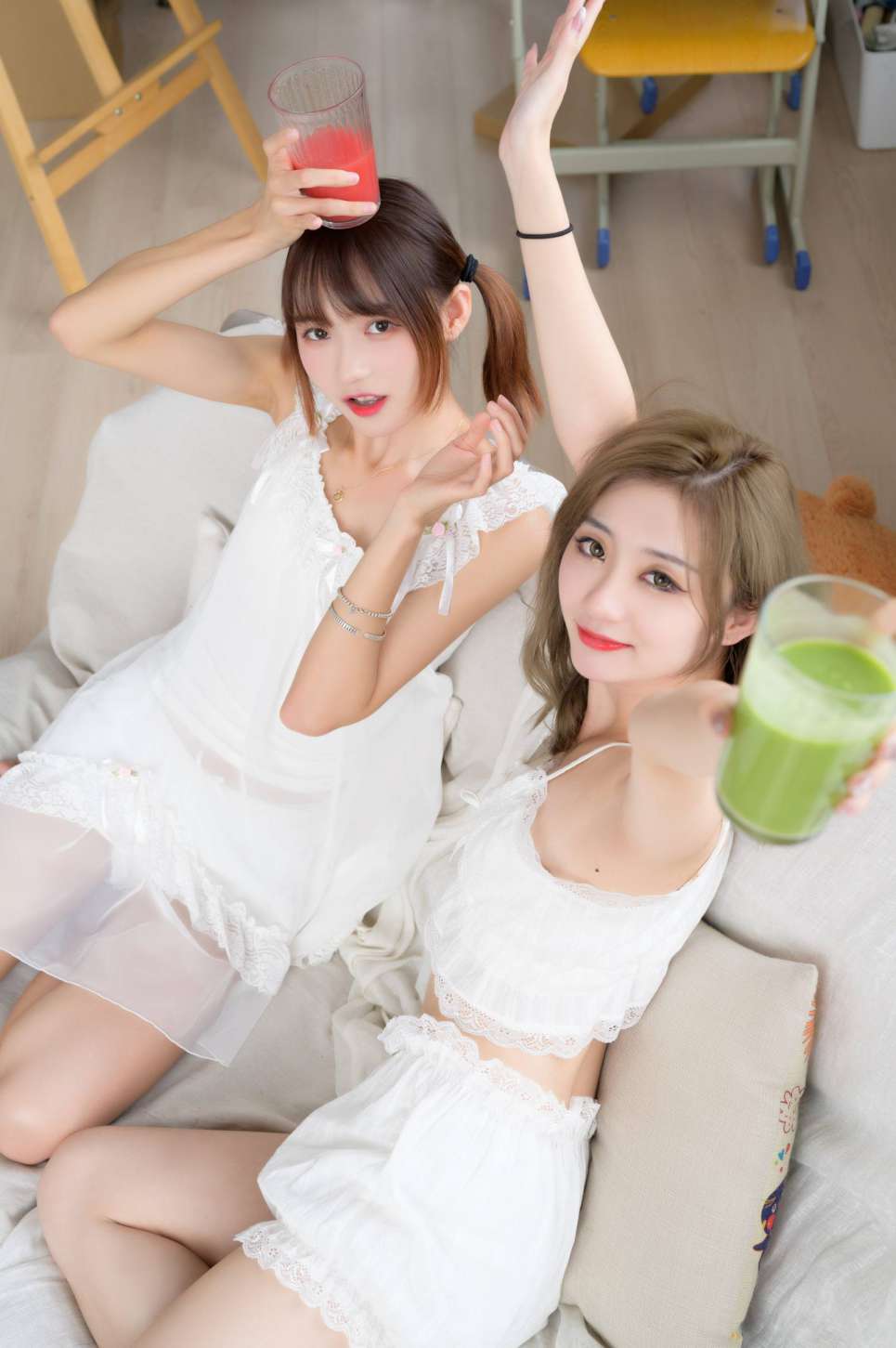 图片[3]-【免费】弹尤克里里的双马尾齐刘海女孩【35P】20024-好看哟