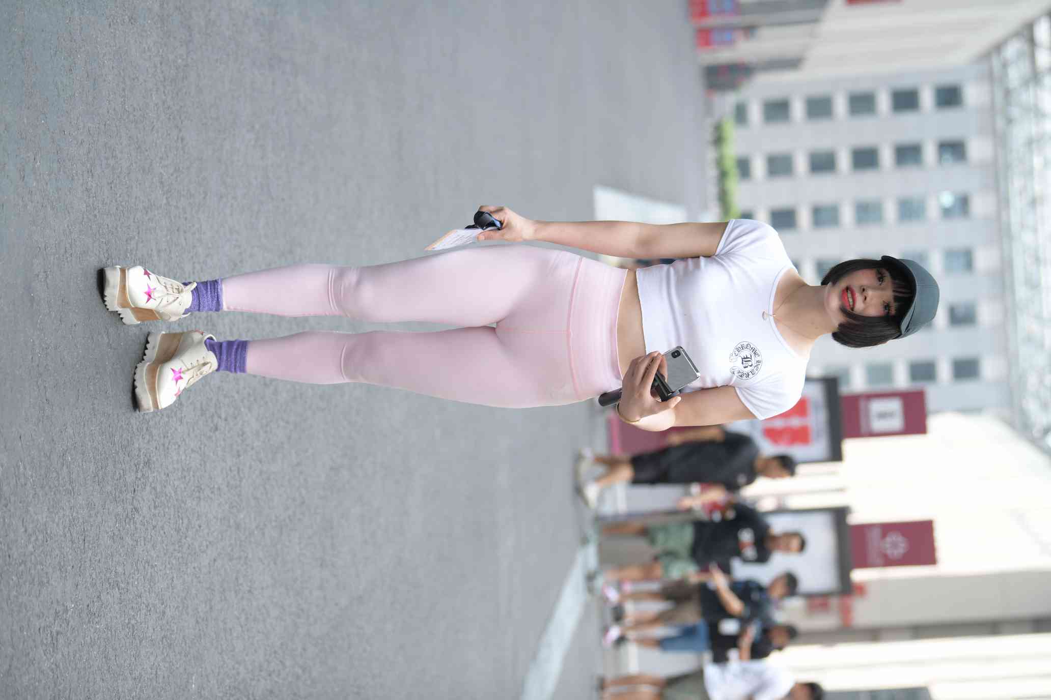 图片[2]-短发鸭舌帽时尚女生【102P】04022-好看哟