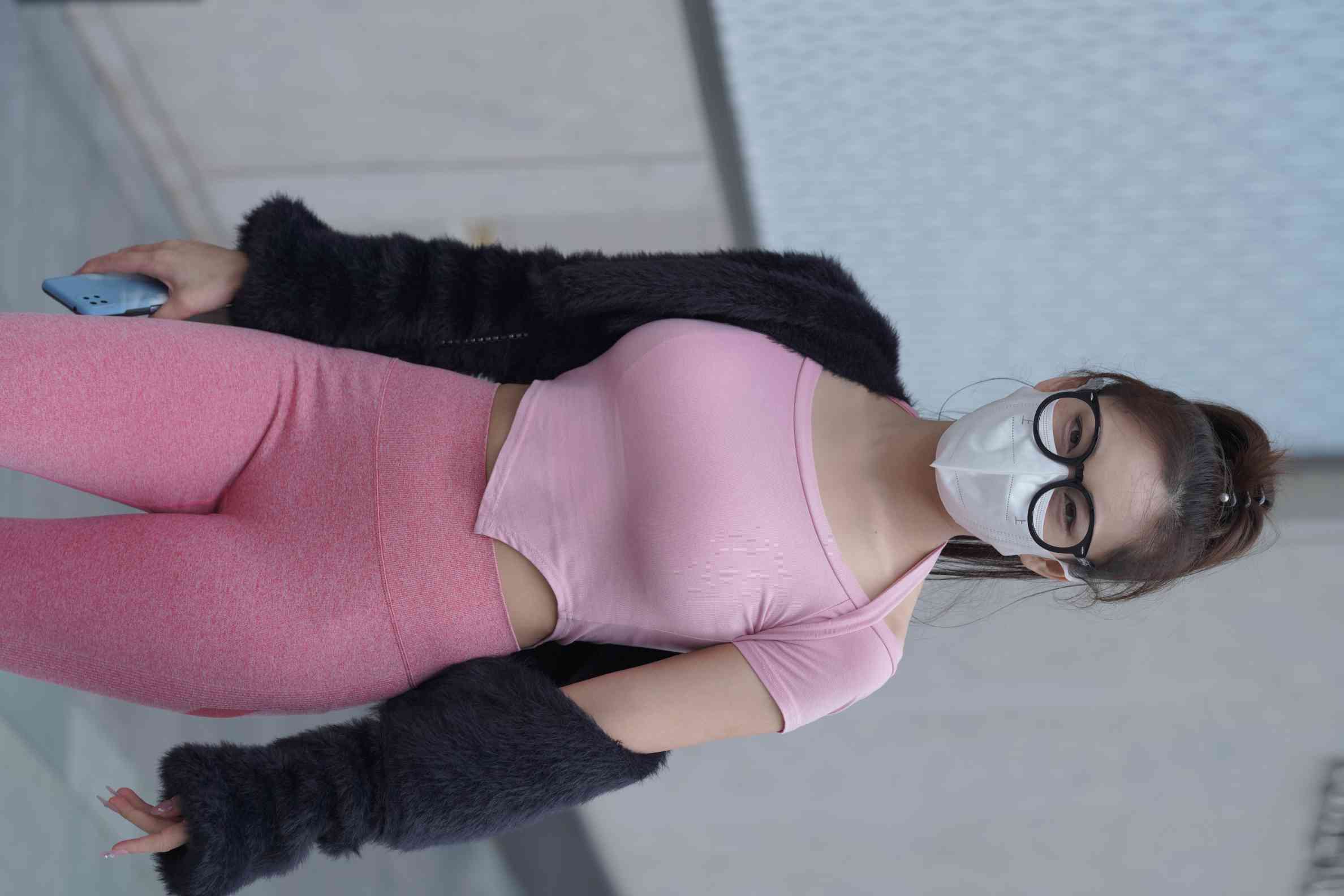 图片[4]-粉红色瑜伽裤的眼镜妹妹【93P】04019-好看哟