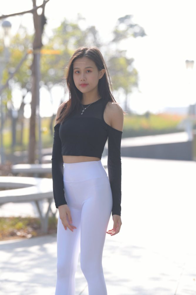 穿紧身白裤的端庄女孩 J1436 674P1V-22.2GB-猫爪图