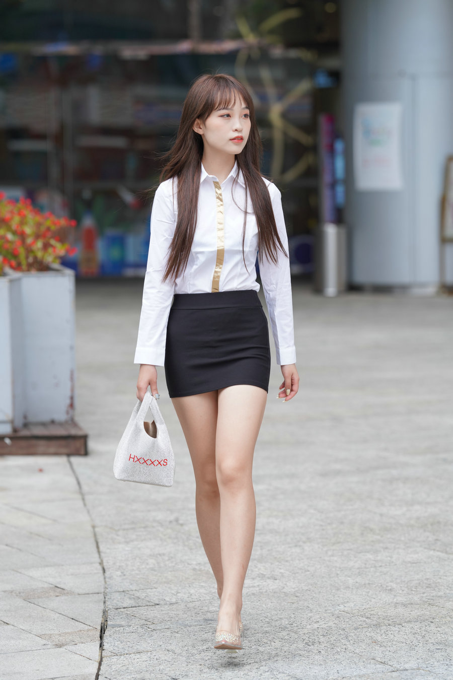 J2271 345P9V-15.0GB-好看哟