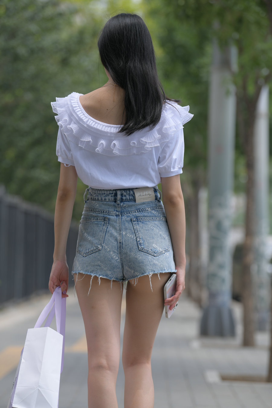 J2219 644P1V-23.3GB-好看哟