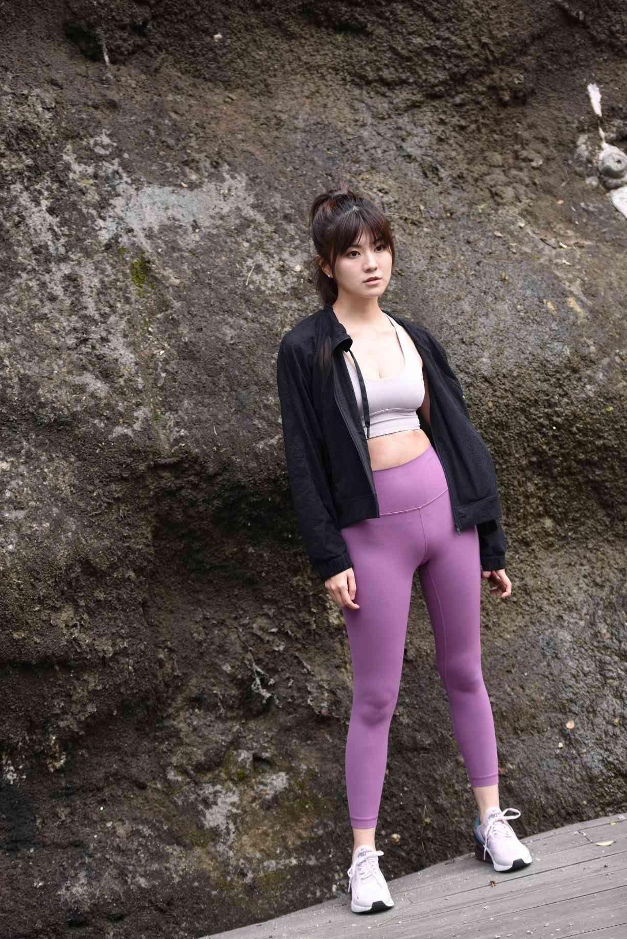 图片[3]-香芋色瑜伽裤高马尾女孩【111P】04039-好看哟