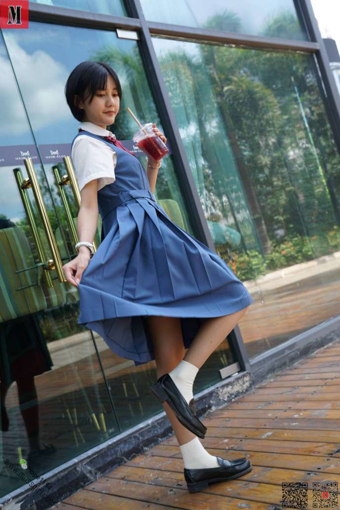 图片[4]-一副学生模样的短发姑娘【112P】20023-好看哟