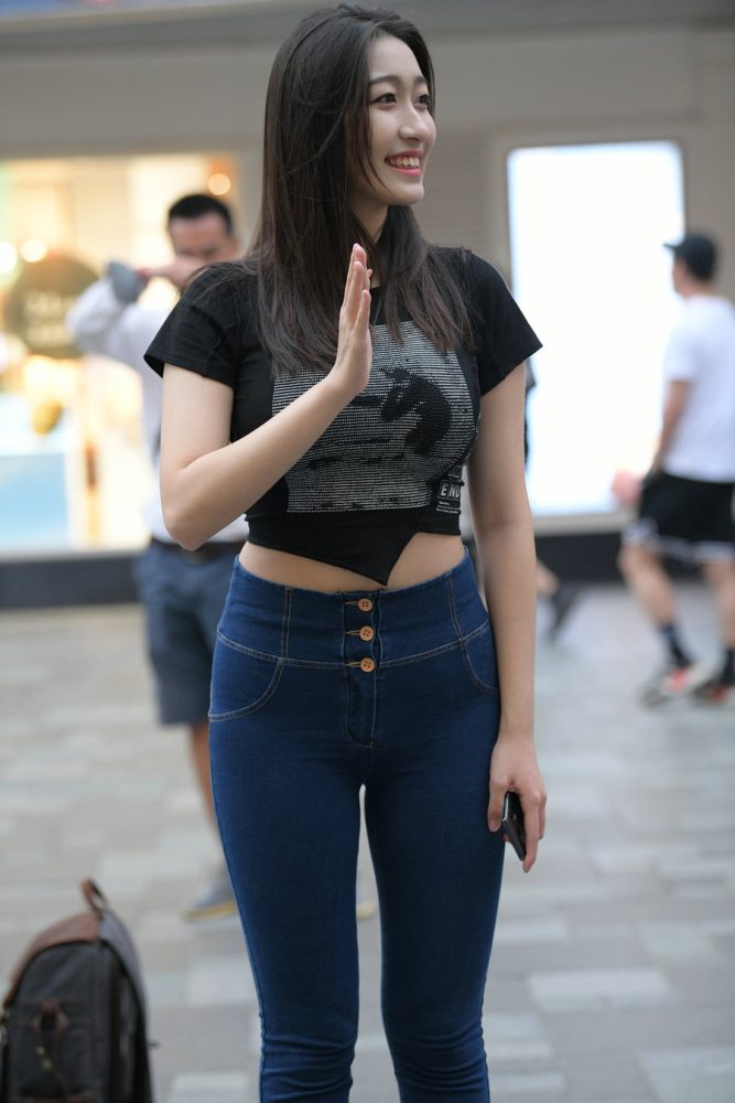 紧身牛仔裤女人J2784 240P-6.66GB-猫爪图