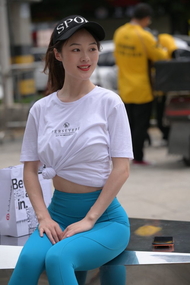 图片[2]-蓝色瑜伽裤阳光女孩J2095 611P1V-21.8GB-好看哟