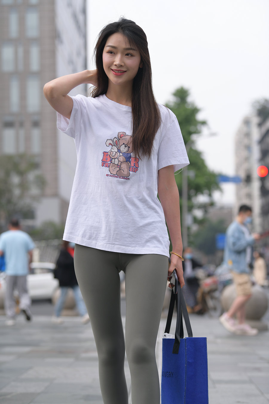 一身休闲装的瑜伽裤女孩J2961 709P1V-24.1GB-好看哟