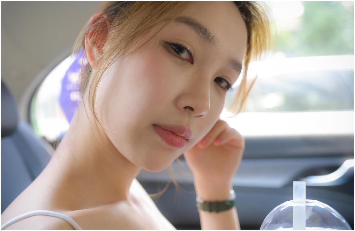 图片[2]-在外面逛街的瑜伽裤小姐姐J2226 833P1V-26.8GB-好看哟