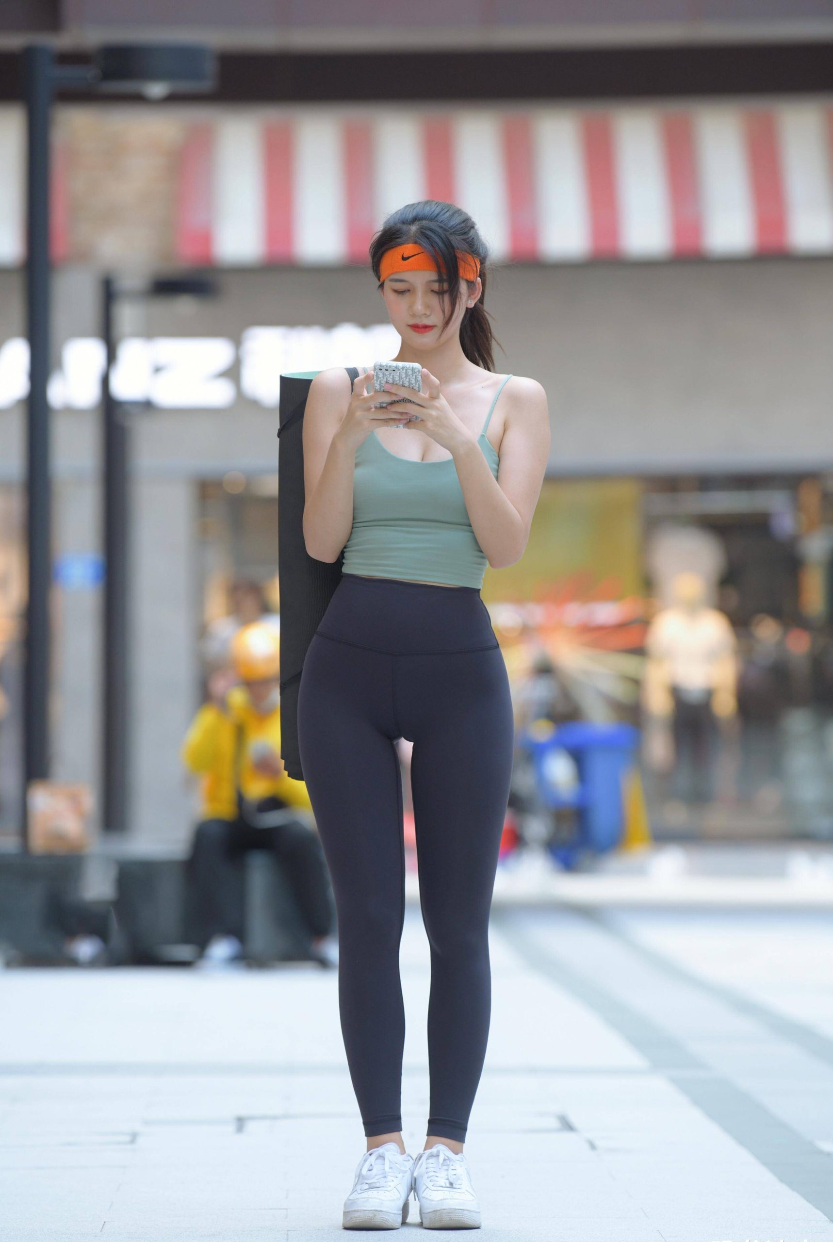 图片[2]-非常酷的瑜伽裤女孩 J1795 899P1V-29.1GB-好看哟