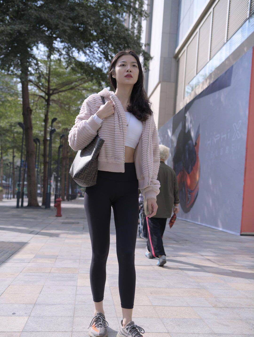 图片[2]-逛街的紧身瑜伽裤女孩 J1455 411P2V-26.6GB-好看哟