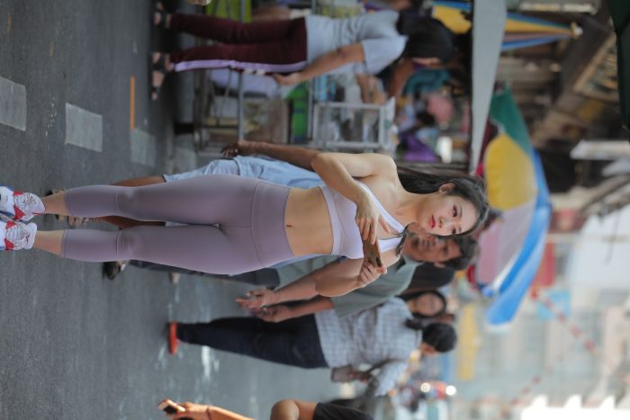 逛街的马尾辫瑜伽老师【556P】00016-猫爪图