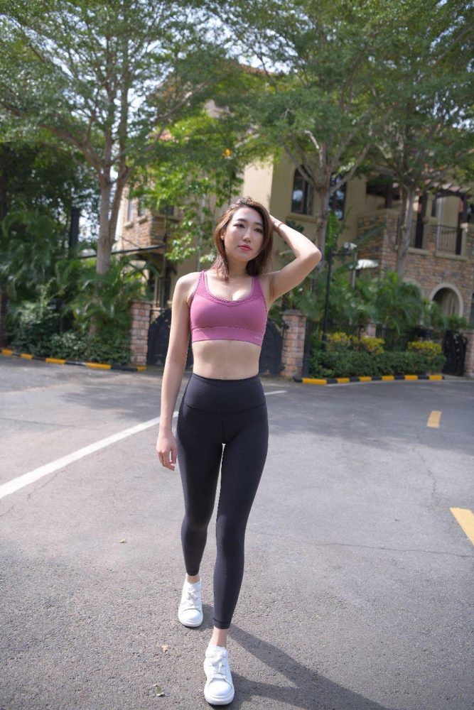 风情万种的瑜伽裤女人 J1531 375P5V-17.3GB-猫爪图