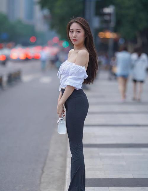 图片[3]-身材非常哇塞的瑜伽裤女孩  J1333 521P6V-21.6GB-好看哟