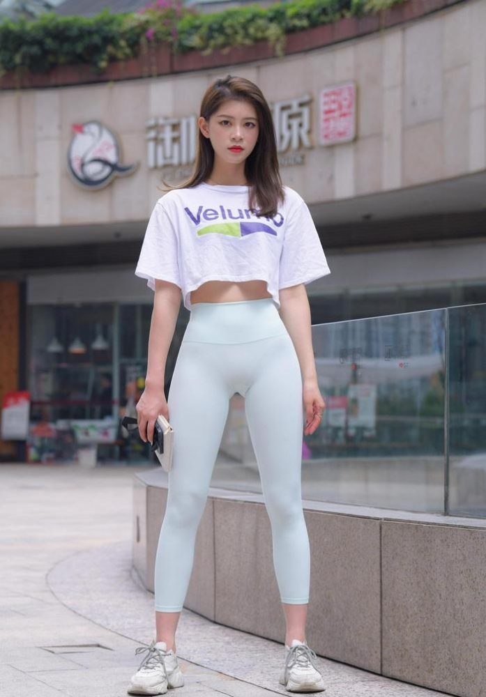 图片[1]-这个瑜伽裤女孩真的很漂亮 J1960 815P1V-28.9GB-好看哟