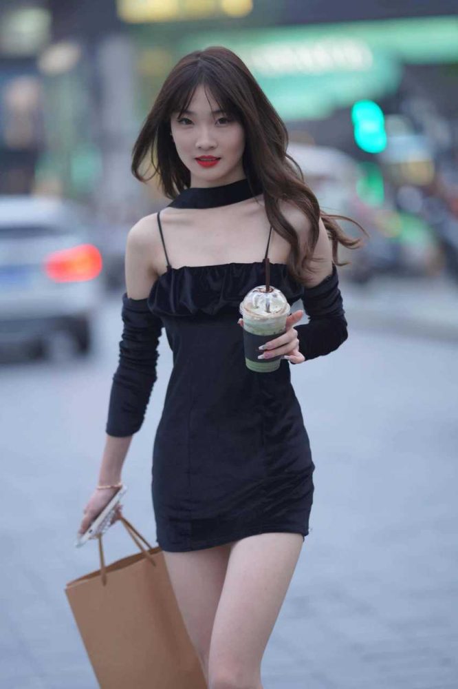 P4019 大长腿闺蜜 【216P】-猫爪图