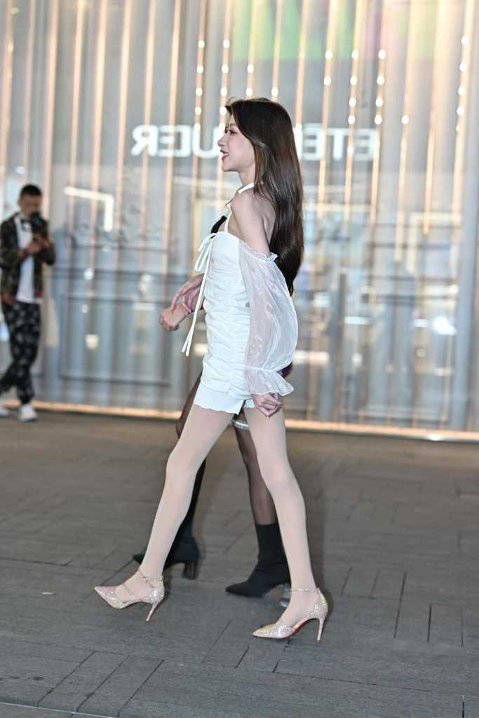 图片[3]-P3032 黑色吊带短裙 【215P】-猫爪图